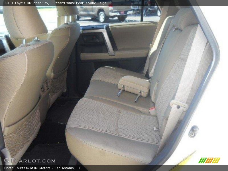 Blizzard White Pearl / Sand Beige 2011 Toyota 4Runner SR5