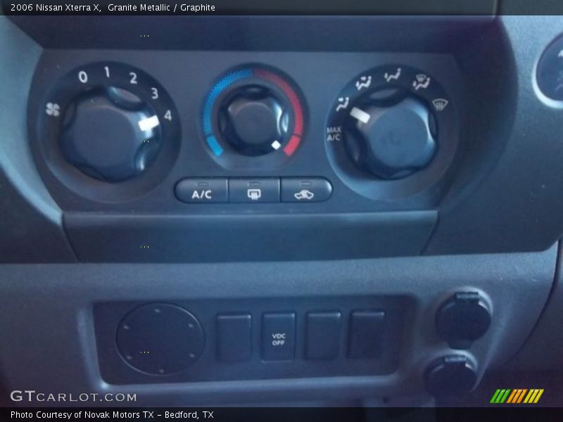 Granite Metallic / Graphite 2006 Nissan Xterra X