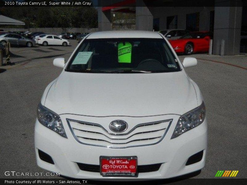 Super White / Ash Gray 2010 Toyota Camry LE