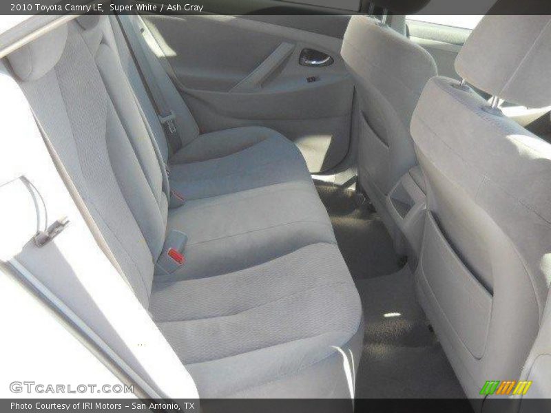 Super White / Ash Gray 2010 Toyota Camry LE