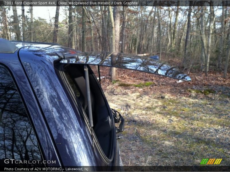 Deep Wedgewood Blue Metallic / Dark Graphite 2001 Ford Explorer Sport 4x4