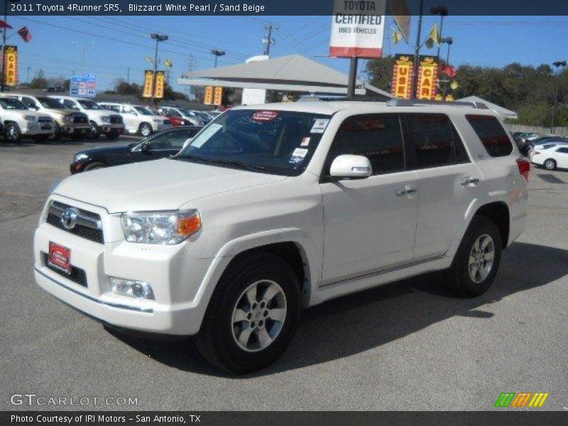 Blizzard White Pearl / Sand Beige 2011 Toyota 4Runner SR5