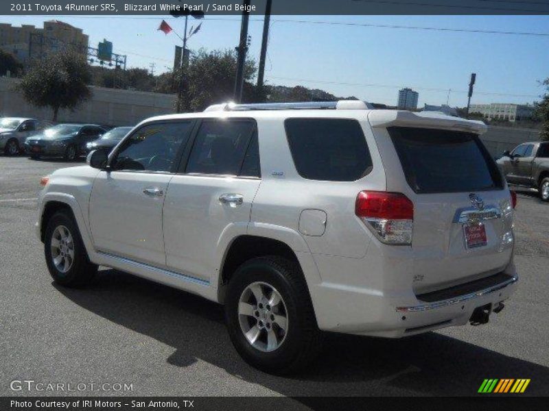 Blizzard White Pearl / Sand Beige 2011 Toyota 4Runner SR5