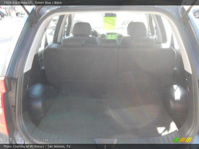 Denim Blue / Black 2009 Kia Rondo LX