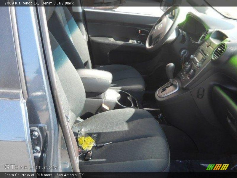 Denim Blue / Black 2009 Kia Rondo LX