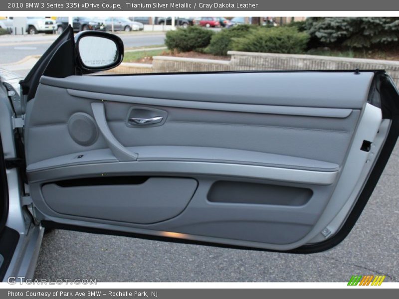 Door Panel of 2010 3 Series 335i xDrive Coupe