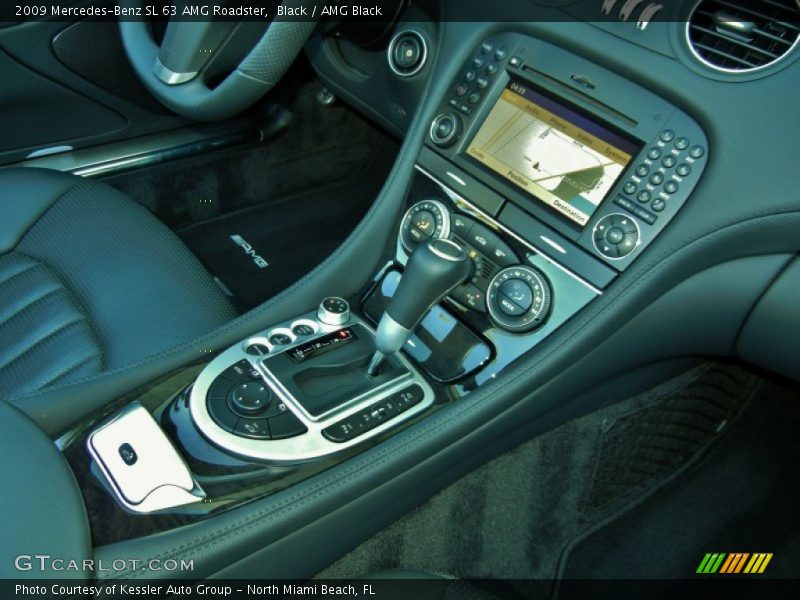 Controls of 2009 SL 63 AMG Roadster