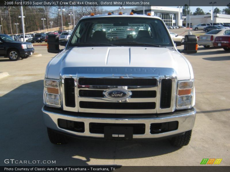 Oxford White / Medium Stone 2008 Ford F350 Super Duty XLT Crew Cab 4x4 Chassis