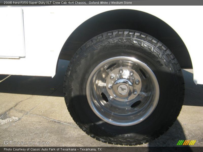 Oxford White / Medium Stone 2008 Ford F350 Super Duty XLT Crew Cab 4x4 Chassis