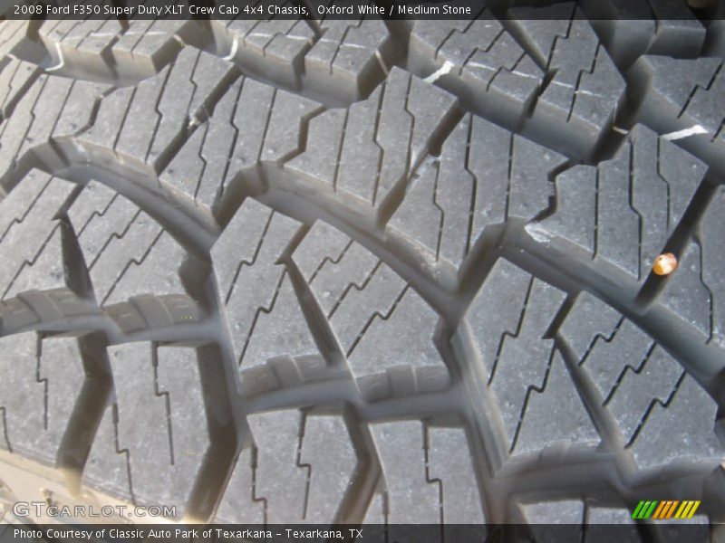 Oxford White / Medium Stone 2008 Ford F350 Super Duty XLT Crew Cab 4x4 Chassis