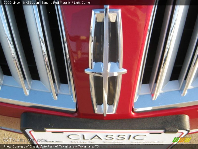 Sangria Red Metallic / Light Camel 2009 Lincoln MKS Sedan
