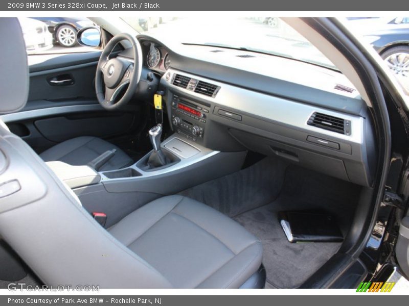 Jet Black / Black 2009 BMW 3 Series 328xi Coupe