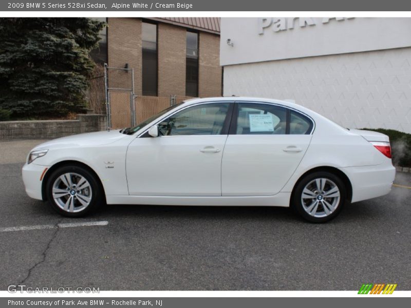 Alpine White / Cream Beige 2009 BMW 5 Series 528xi Sedan