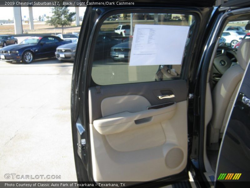 Black / Light Cashmere/Dark Cashmere 2009 Chevrolet Suburban LTZ