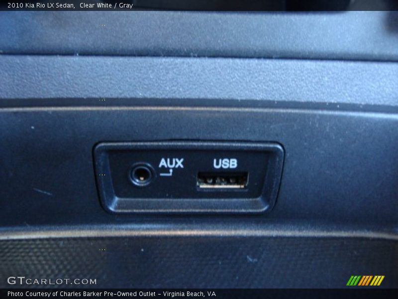 Clear White / Gray 2010 Kia Rio LX Sedan