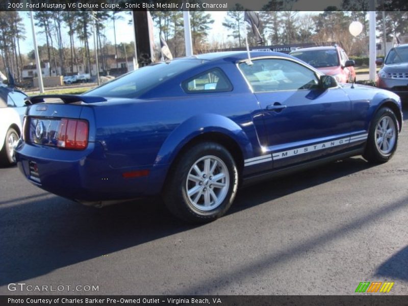 Sonic Blue Metallic / Dark Charcoal 2005 Ford Mustang V6 Deluxe Coupe