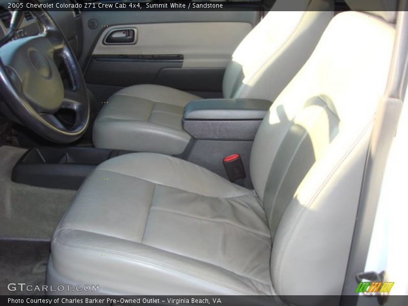 Summit White / Sandstone 2005 Chevrolet Colorado Z71 Crew Cab 4x4