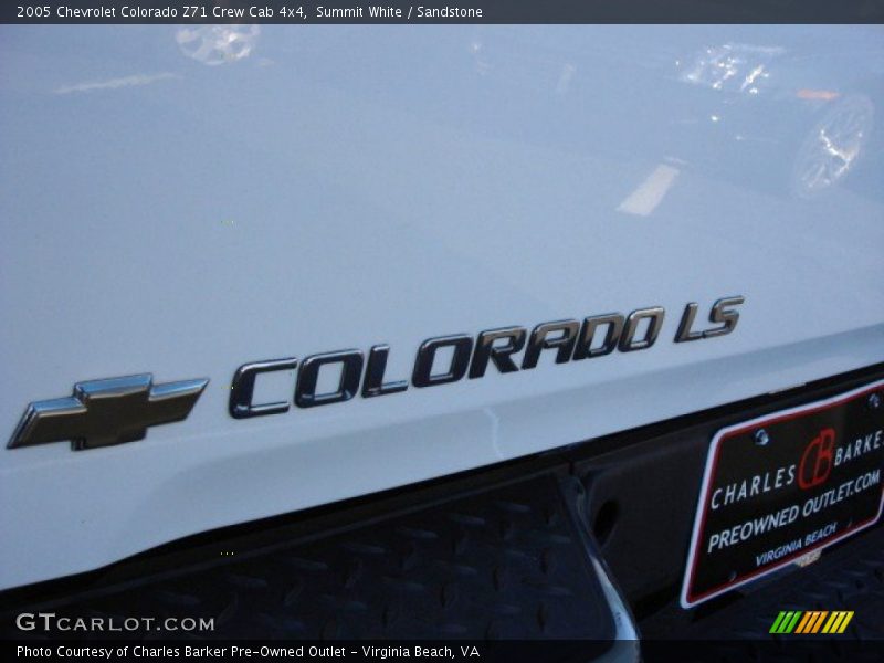 Summit White / Sandstone 2005 Chevrolet Colorado Z71 Crew Cab 4x4