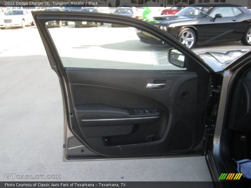 Tungsten Metallic / Black 2012 Dodge Charger SE