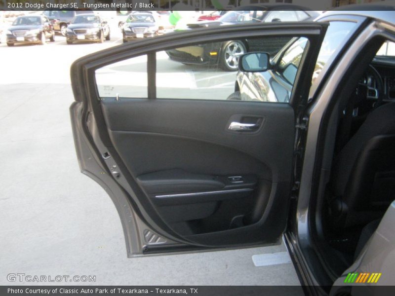 Tungsten Metallic / Black 2012 Dodge Charger SE