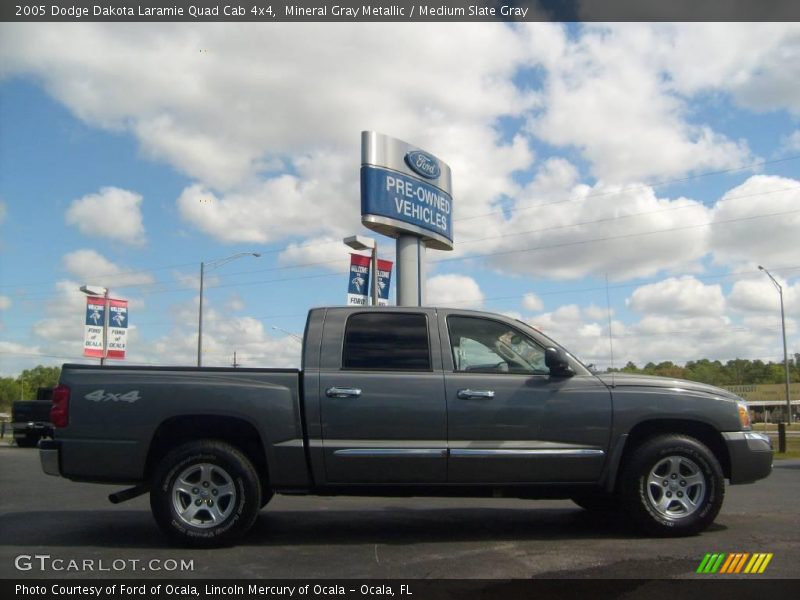Mineral Gray Metallic / Medium Slate Gray 2005 Dodge Dakota Laramie Quad Cab 4x4