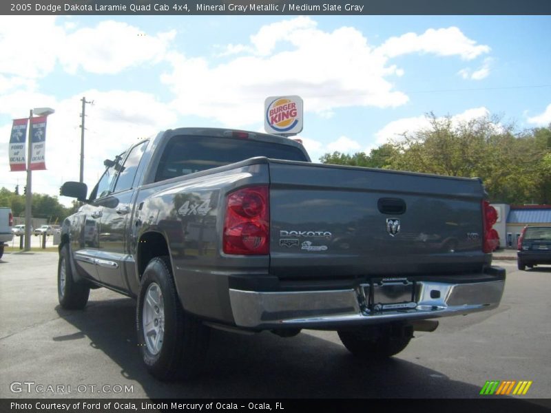 Mineral Gray Metallic / Medium Slate Gray 2005 Dodge Dakota Laramie Quad Cab 4x4