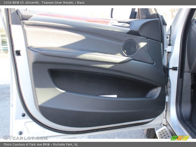 Titanium Silver Metallic / Black 2009 BMW X5 xDrive48i