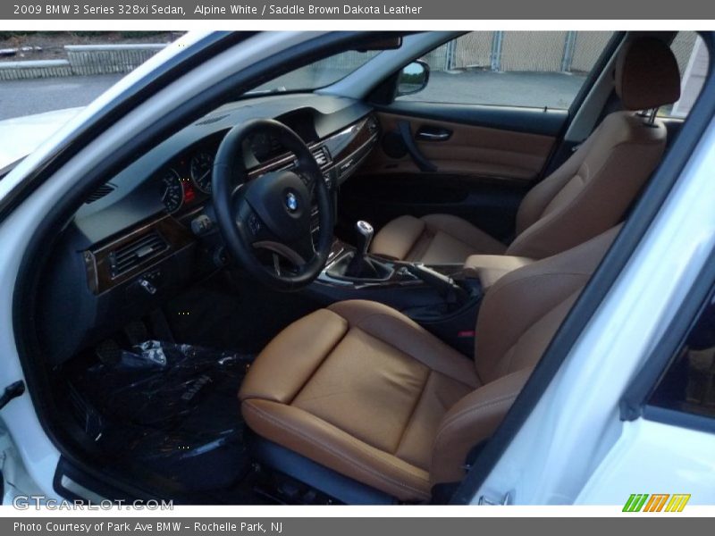 Alpine White / Saddle Brown Dakota Leather 2009 BMW 3 Series 328xi Sedan