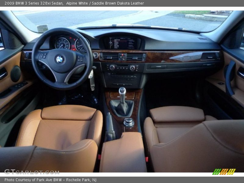 Alpine White / Saddle Brown Dakota Leather 2009 BMW 3 Series 328xi Sedan