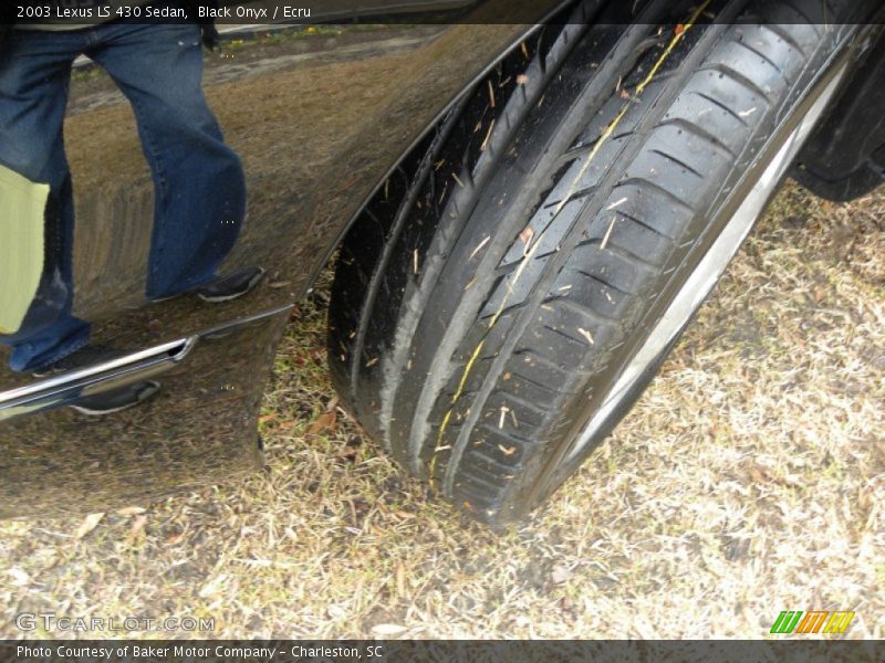 Black Onyx / Ecru 2003 Lexus LS 430 Sedan