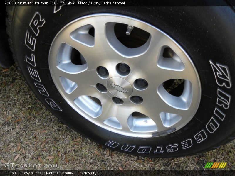 Black / Gray/Dark Charcoal 2005 Chevrolet Suburban 1500 Z71 4x4