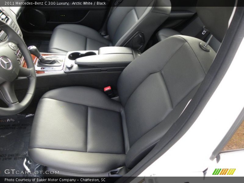 Arctic White / Black 2011 Mercedes-Benz C 300 Luxury
