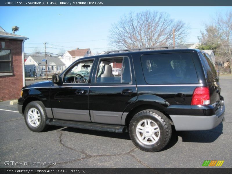 Black / Medium Flint Grey 2006 Ford Expedition XLT 4x4