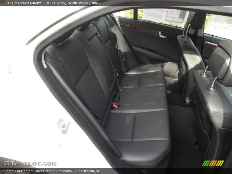 Arctic White / Black 2011 Mercedes-Benz C 300 Luxury
