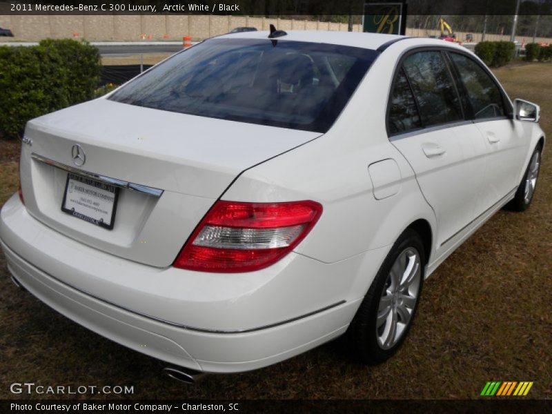 Arctic White / Black 2011 Mercedes-Benz C 300 Luxury