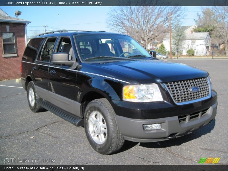 Black / Medium Flint Grey 2006 Ford Expedition XLT 4x4
