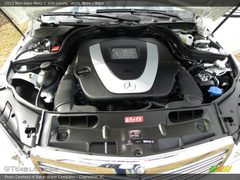 Arctic White / Black 2011 Mercedes-Benz C 300 Luxury