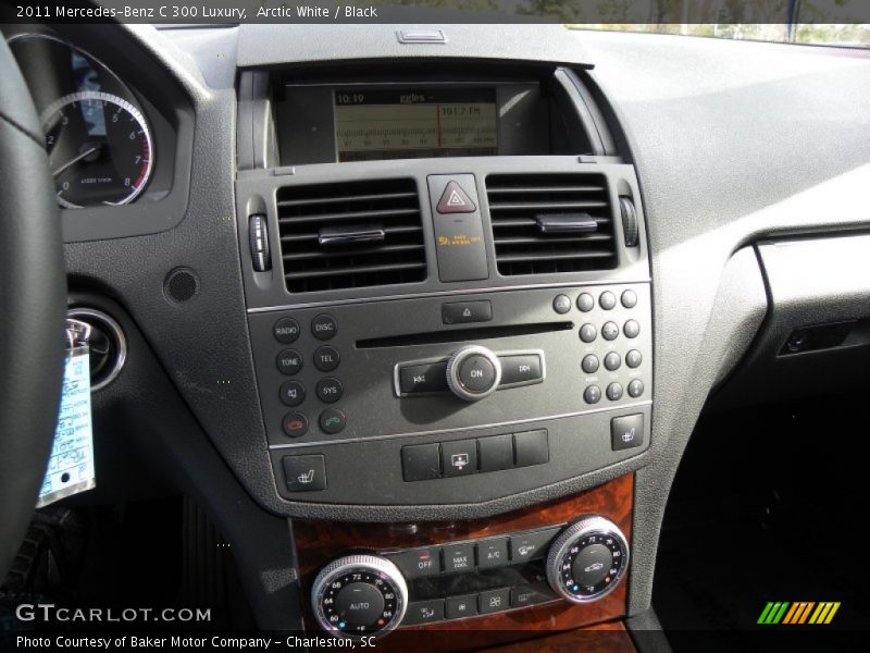 Arctic White / Black 2011 Mercedes-Benz C 300 Luxury