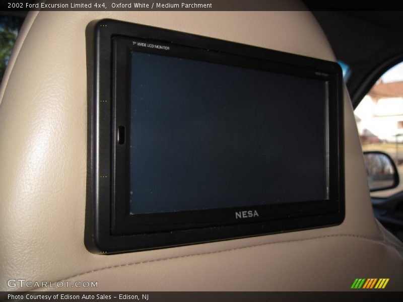 Oxford White / Medium Parchment 2002 Ford Excursion Limited 4x4