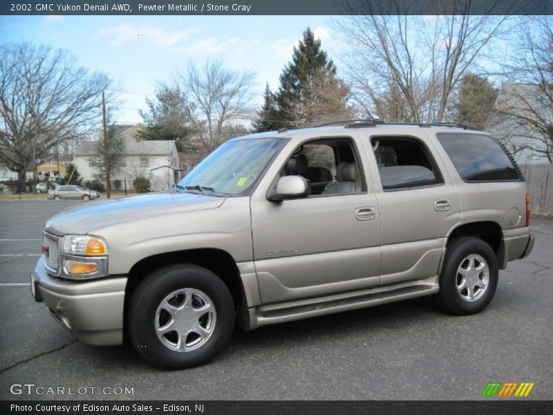  2002 Yukon Denali AWD Pewter Metallic
