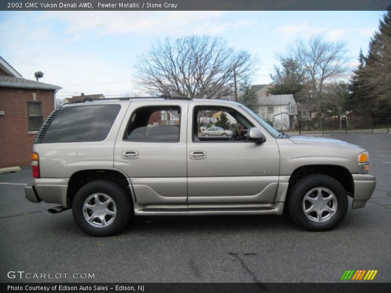 Pewter Metallic / Stone Gray 2002 GMC Yukon Denali AWD