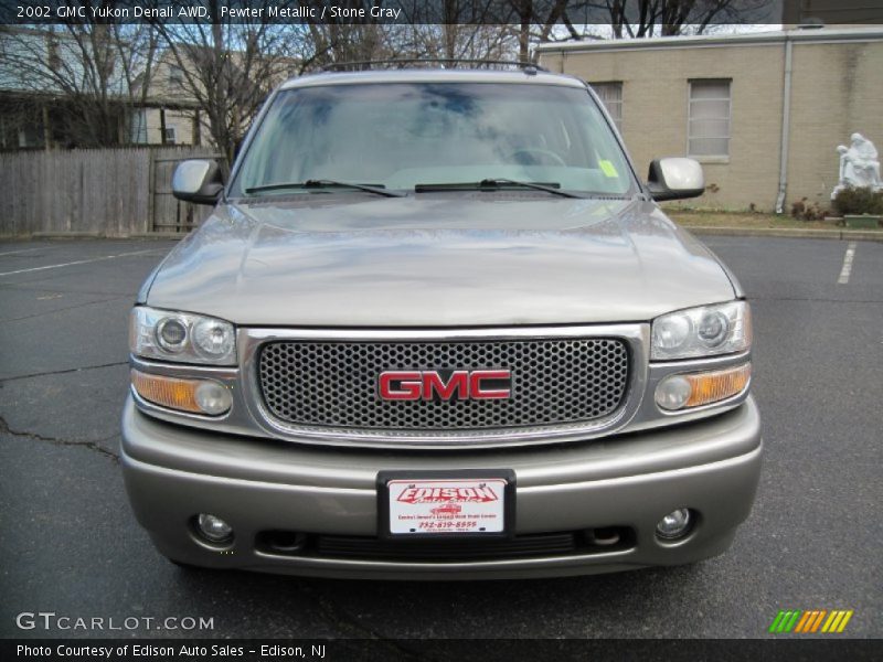 Pewter Metallic / Stone Gray 2002 GMC Yukon Denali AWD