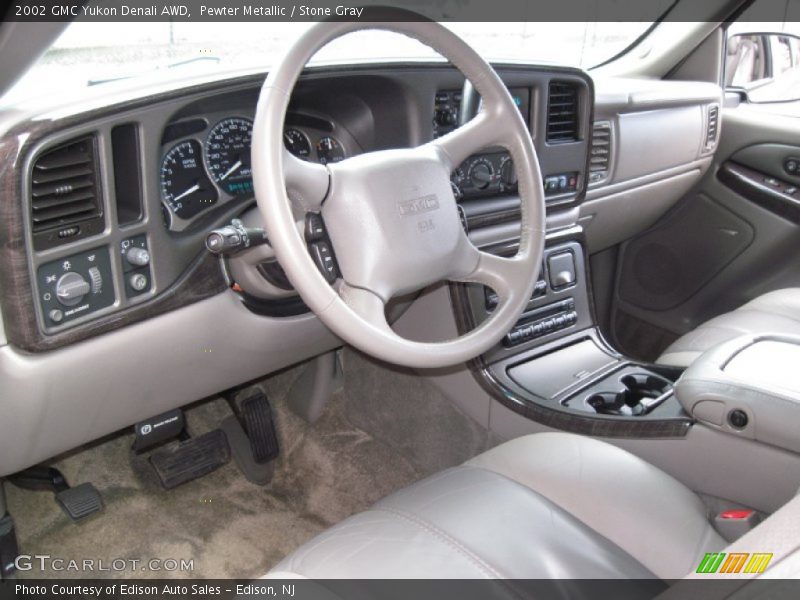  2002 Yukon Denali AWD Stone Gray Interior