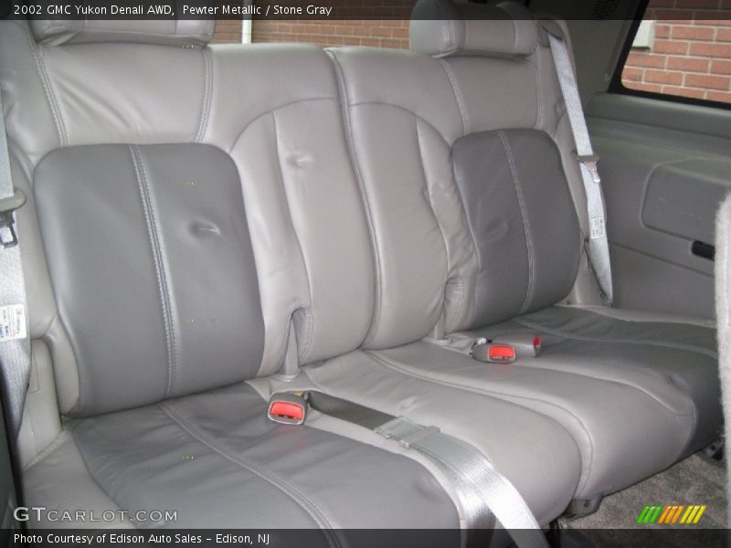 Pewter Metallic / Stone Gray 2002 GMC Yukon Denali AWD