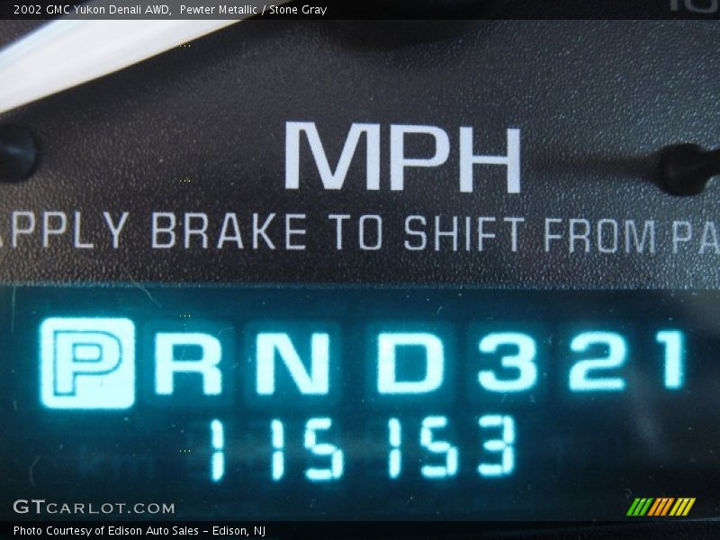Pewter Metallic / Stone Gray 2002 GMC Yukon Denali AWD