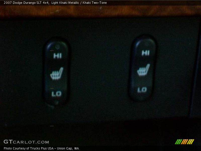 Light Khaki Metallic / Khaki Two-Tone 2007 Dodge Durango SLT 4x4