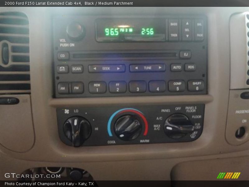 Black / Medium Parchment 2000 Ford F150 Lariat Extended Cab 4x4