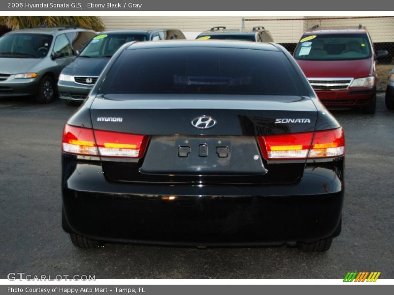 Ebony Black / Gray 2006 Hyundai Sonata GLS