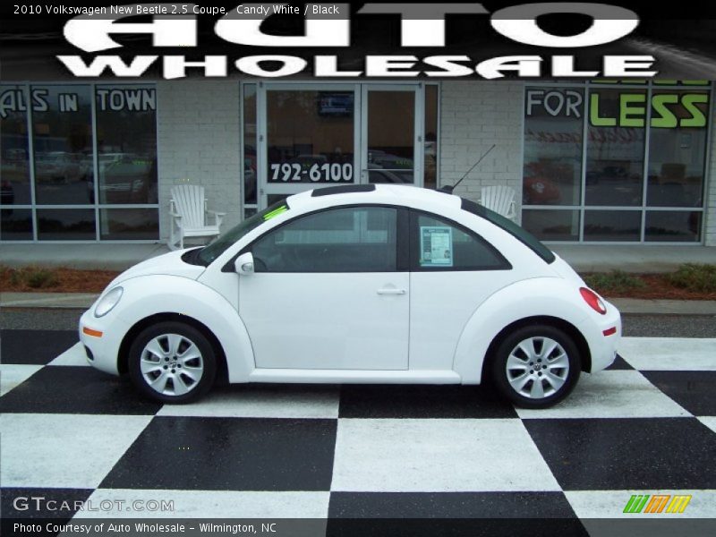 Candy White / Black 2010 Volkswagen New Beetle 2.5 Coupe