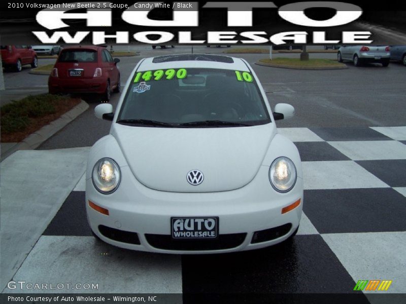 Candy White / Black 2010 Volkswagen New Beetle 2.5 Coupe